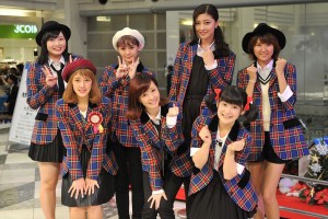 Berryz工房のラストシングルリリースイベントの様子