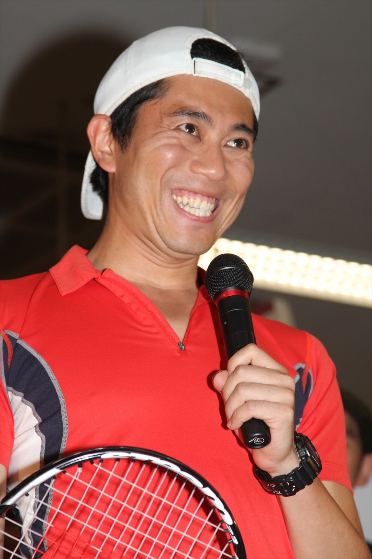 柳沢慎吾、ボージョレ解禁で舌好調！　生『警視庁24時』にモノマネ芸人も感動
