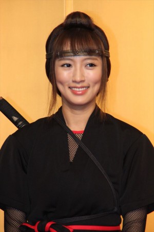 夏菜、『大江戸捜査網2015～隠密同心、悪を斬る！』製作発表会見にて