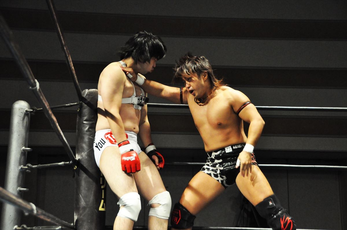 元博報堂のプロレスラー三富政行、プロレスをしてない時は「心の息ができなかった」