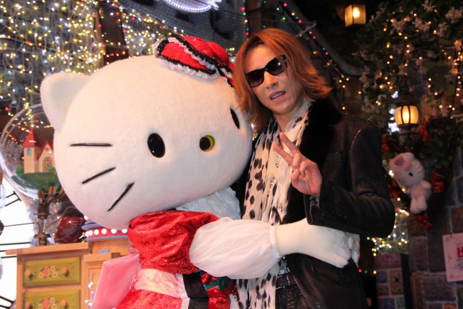 ハローキティ40th記念パレード「ARIGATO EVERYONE！」20141124　ハローキティ、YOSHIKI