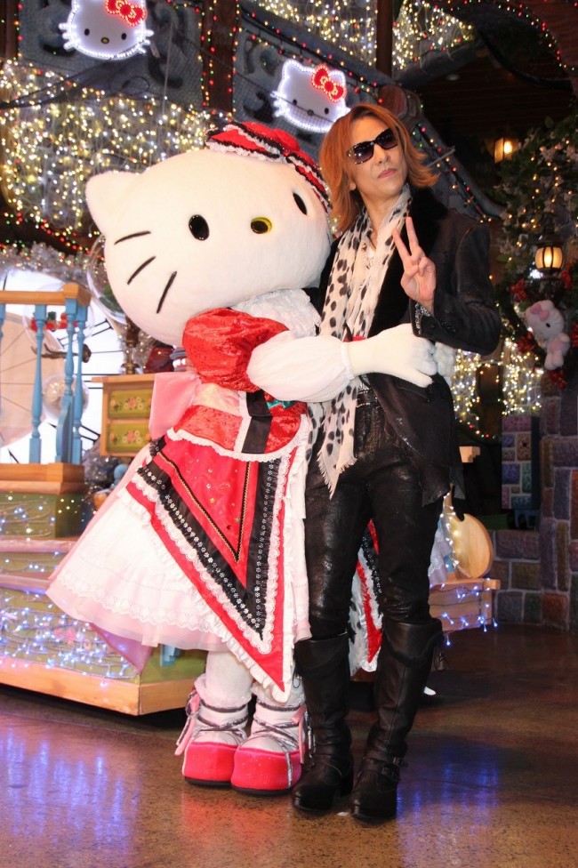 ハローキティ40th記念パレード「ARIGATO EVERYONE！」20141124　ハローキティ、YOSHIKI