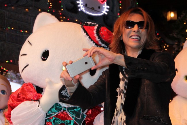ハローキティ40th記念パレード「ARIGATO EVERYONE！」20141124　ハローキティ、YOSHIKI