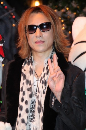 YOSHIKI、ハローキティ40th記念パレード「ARIGATO EVERYONE！」にて