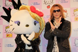 YOSHIKI、ハローキティ40th記念パレード「ARIGATO EVERYONE！」にて