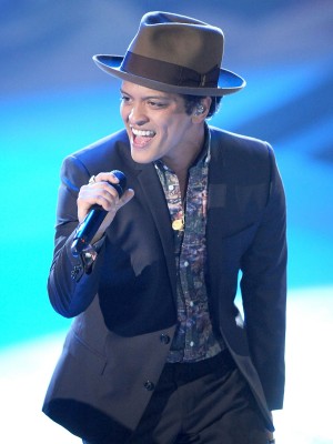 フォーブス誌「30歳未満で最も稼いだセレブ」4位：ブルーノ・マーズ