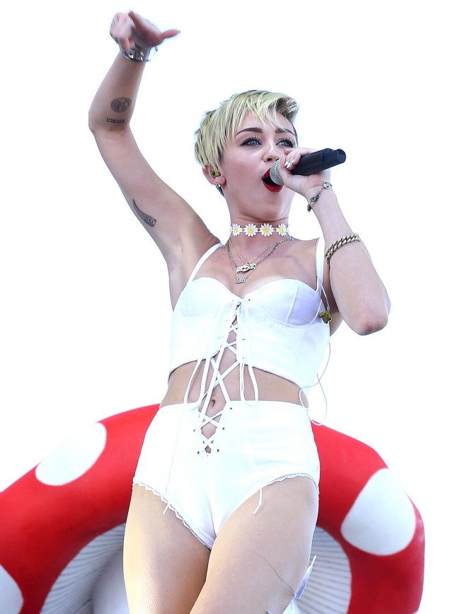 マイリー・サイラス  Miley Cyrus