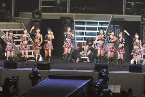 「モーニング娘。’14　コンサートツアー秋　GIVE ME MORE LOVE　～道重さゆみ卒業記念スペシャル～」の様子