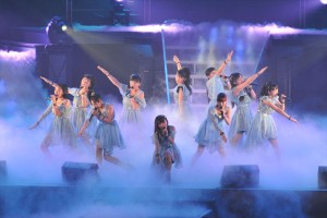 「モーニング娘。’14　コンサートツアー秋　GIVE ME MORE LOVE　～道重さゆみ卒業記念スペシャル～」の様子