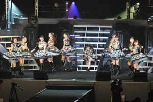 「モーニング娘。’14　コンサートツアー秋　GIVE ME MORE LOVE　～道重さゆみ卒業記念スペシャル～」の様子