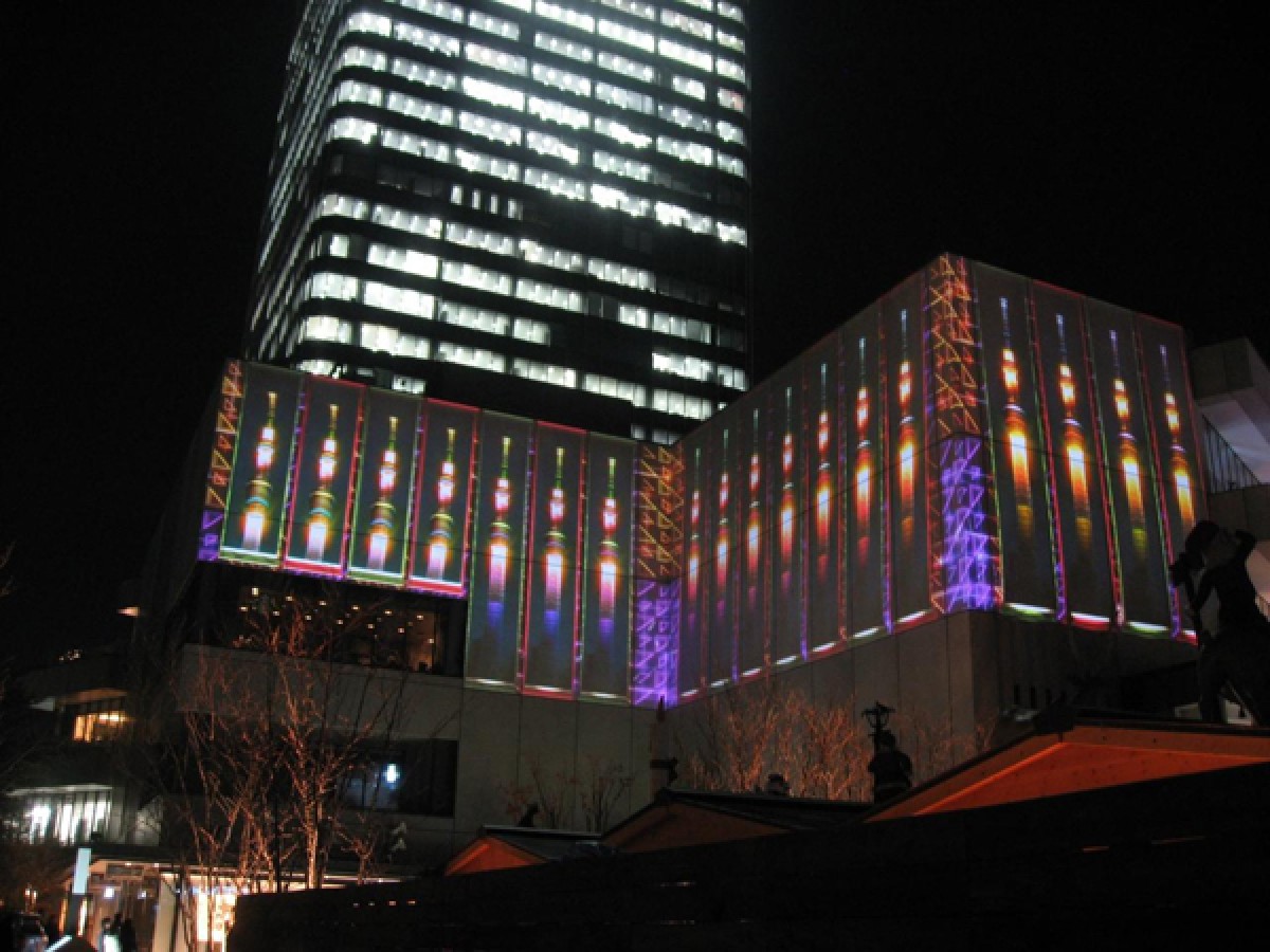 クリスマスシーズン到来！今年注目のイルミネーションスポット紹介