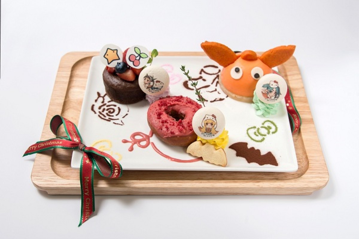 ＜物語＞シリーズ、ハローキティとカフェコラボ！　真宵・忍・余接の特別イラスト公開