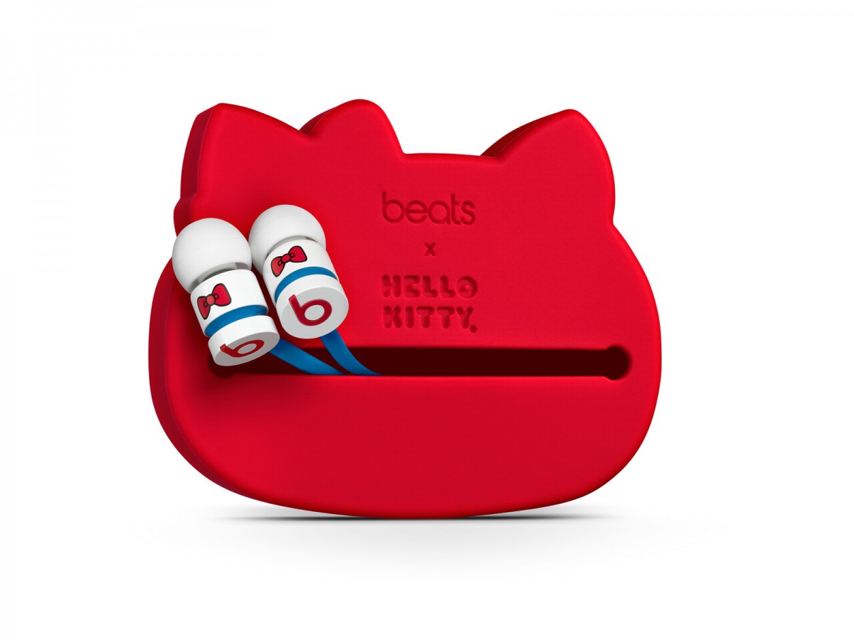 ハローキティのヘッドフォン登場！BEATS BY DR. DREとの可愛いコラボ