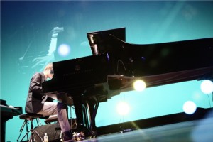 ピアニストまらしぃ、演奏の様子