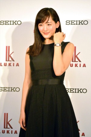 「セイコー ルキア2014 秋冬 新CM発表会」に登場した綾瀬はるか