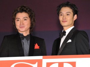 映画『ST 赤と白の捜査ファイル』完成披露試写会に出席した藤原竜也、岡田将生