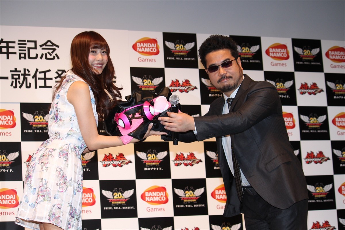 佐野ひなこ、『鉄拳7』新キャラに変身！　「ゲームより良い」開発者もメロメロ