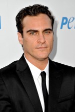 ホアキン・フェニックス、婚約話は嘘だった「みんなの気を惹きたかった」