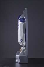 「3D WALL FIGURE STAR WARS 1／1 R2‐D2」　このクオリティで、驚きの3万円代！