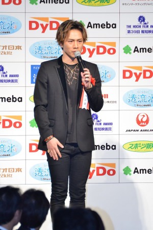 「第39回報知映画賞」新人賞を受賞した登坂広臣