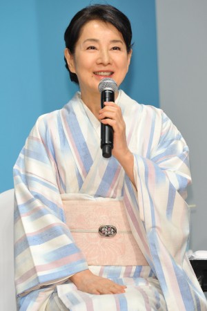 『母と暮せば』制作発表記者会見に出席した吉永小百合