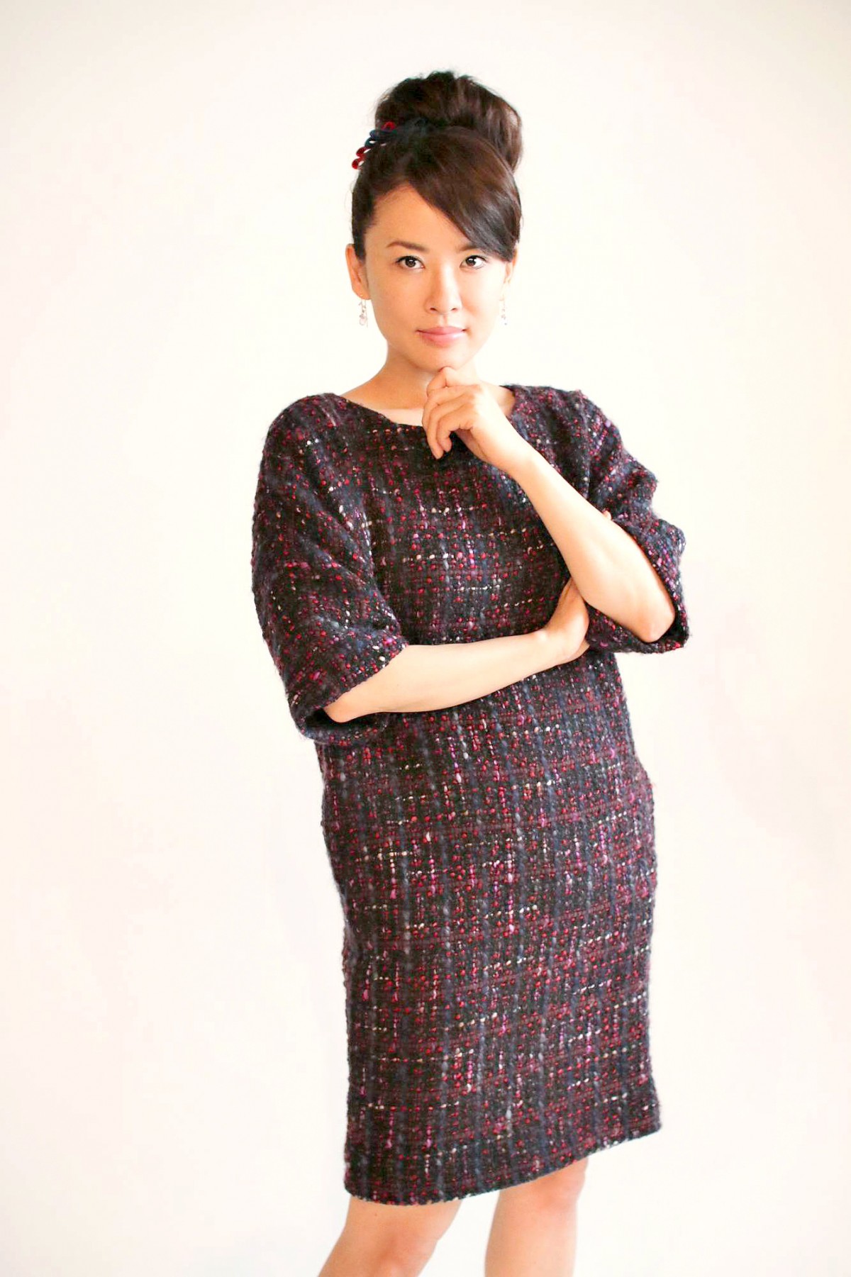 鈴木砂羽、初監督作に自信「120％引き出せた」主演女優の“こけしフェイス”が魅力