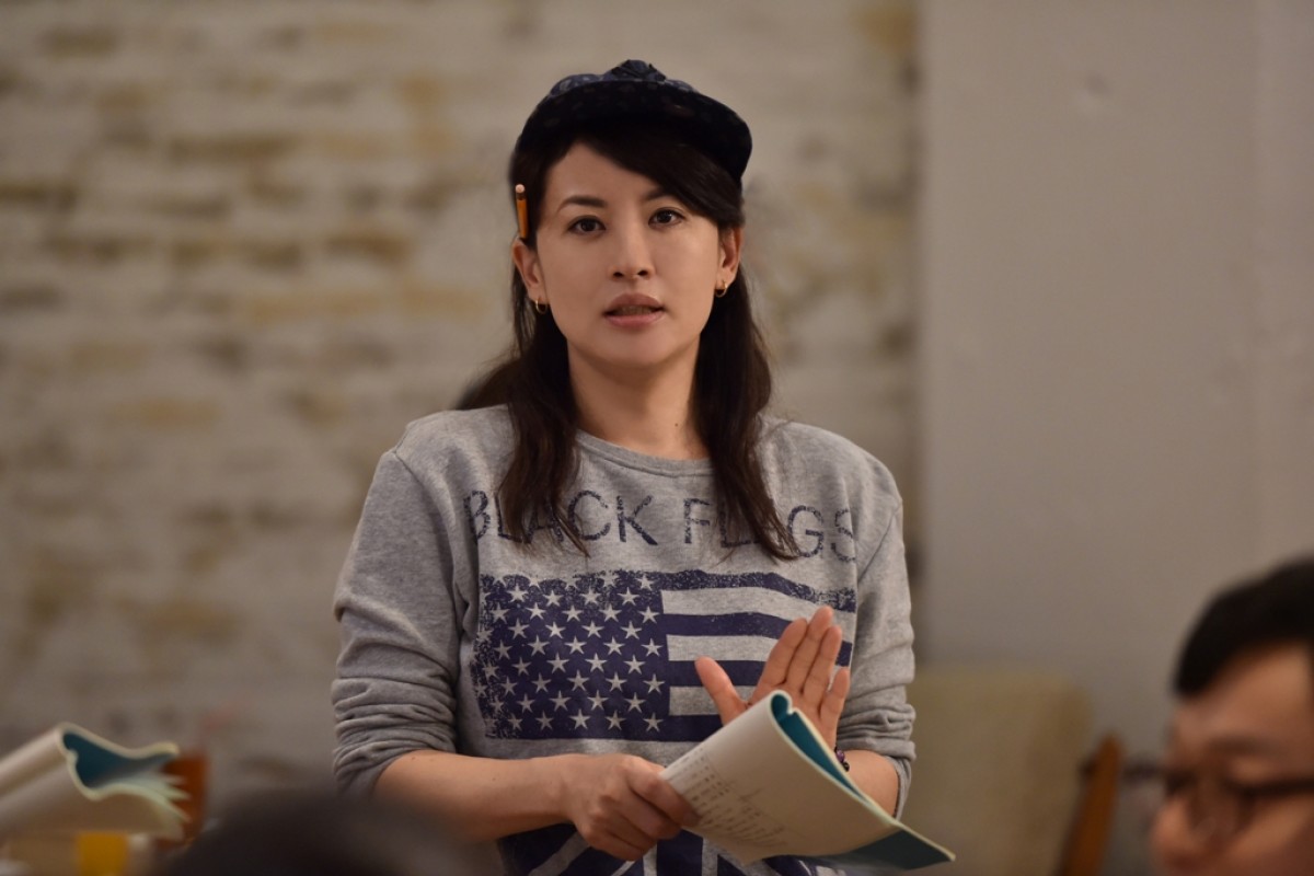 鈴木砂羽、初監督作に自信「120％引き出せた」主演女優の“こけしフェイス”が魅力