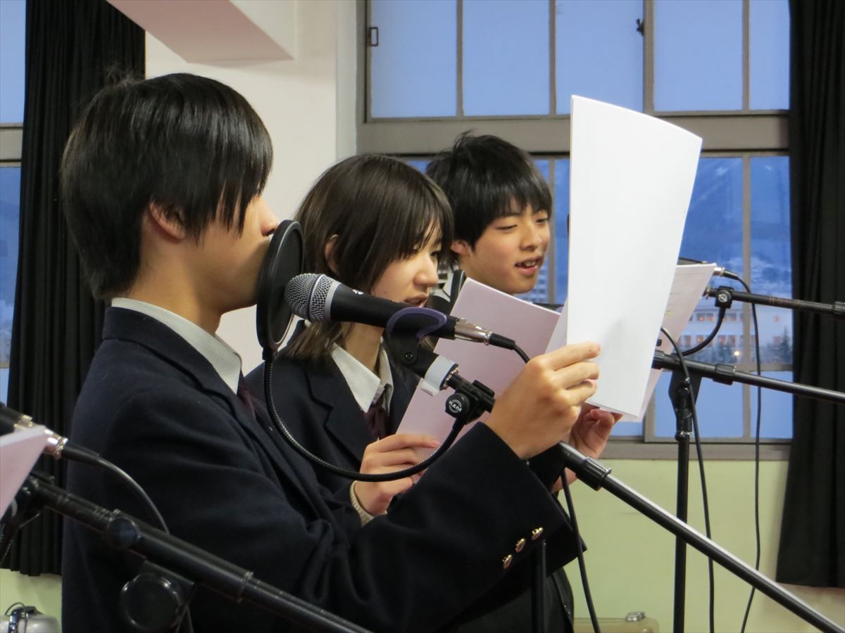注目浴びる高校の「声優部」、ラジオ収録にコンテスト…生徒の可能性を広げる活動