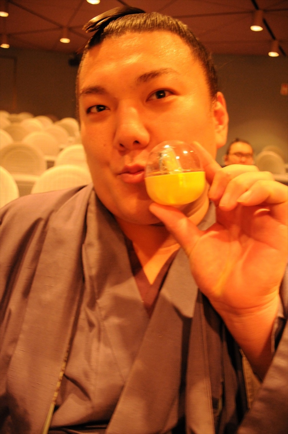 相撲協会公式キャラ・せきトリくん、初のガチャに！ 力士自らデザイン監修