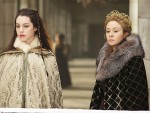 Us Weekly選出「テレビドラマの悪役トップ10」6位　キャサリン女王（右）『Reign（原題）』