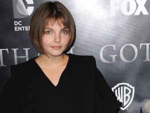 2014年「世界で最も美しい顔100人」29位：キャムレン・ビコンドヴァ