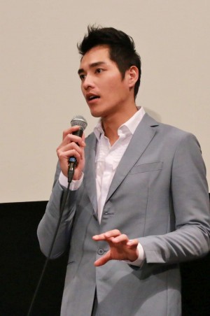 『ショコラ』の舞台挨拶付き試写会に登場したラン・ジェンロン