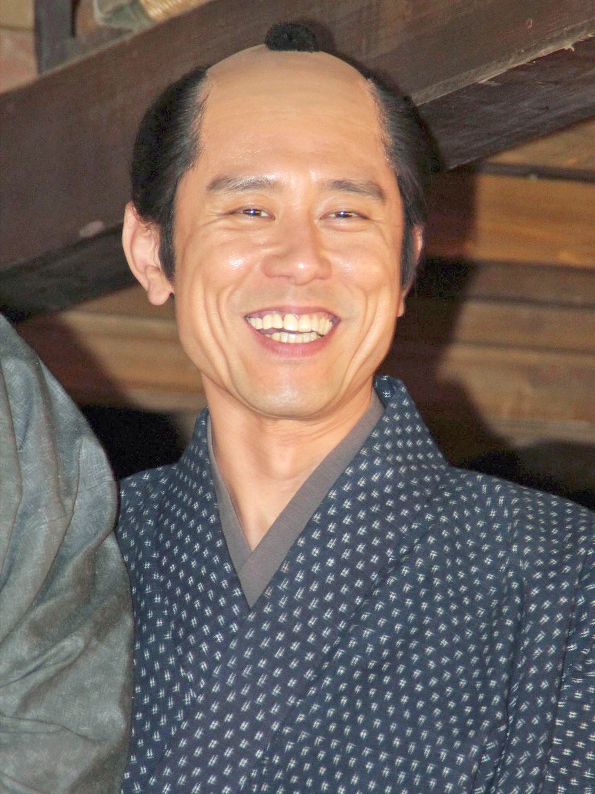井上真央、書初めで見事な達筆を披露！「真心を尽くして、人の心を動かしたい」