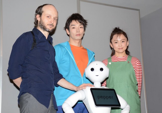 舞台『プルートゥ PLUTO』囲み取材の様子