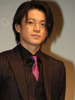 『ウロボロス～この愛こそ、正義。』舞台挨拶に出席した、小栗旬