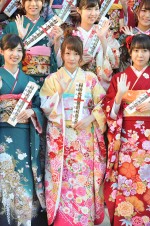 『AKB48グループ 2015年新成人メンバー 成人式記念撮影会』の様子