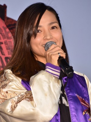 『デート～恋とはどんなものかしら～』舞台挨拶に出席した、国仲涼子