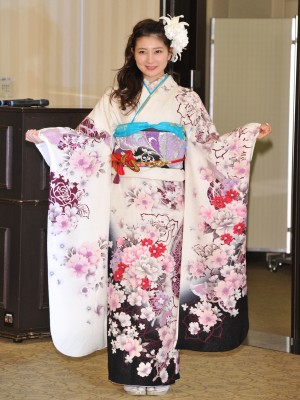 岸野里香（NMB48）