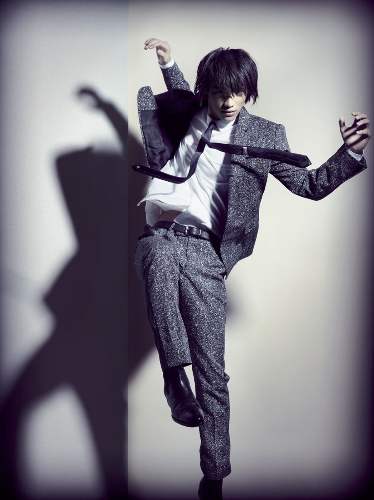 福士蒼汰、イタリア発ファッション誌に出演！「とても刺激のあるお仕事でした」
