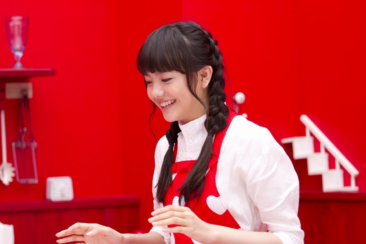 土屋太鳳、松井愛莉、広瀬すずがチョコ作り　バレンタインの“初恋”思い出話も告白