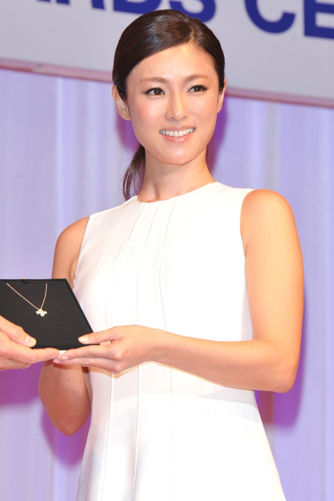 『第26回 日本ジュエリー ベスト ドレッサー賞』表彰式20140122
