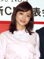 石原さとみ、「マイナビ転職」新CM発表会にて