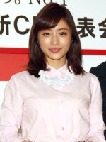 石原さとみ、「マイナビ転職」新CM発表会にて