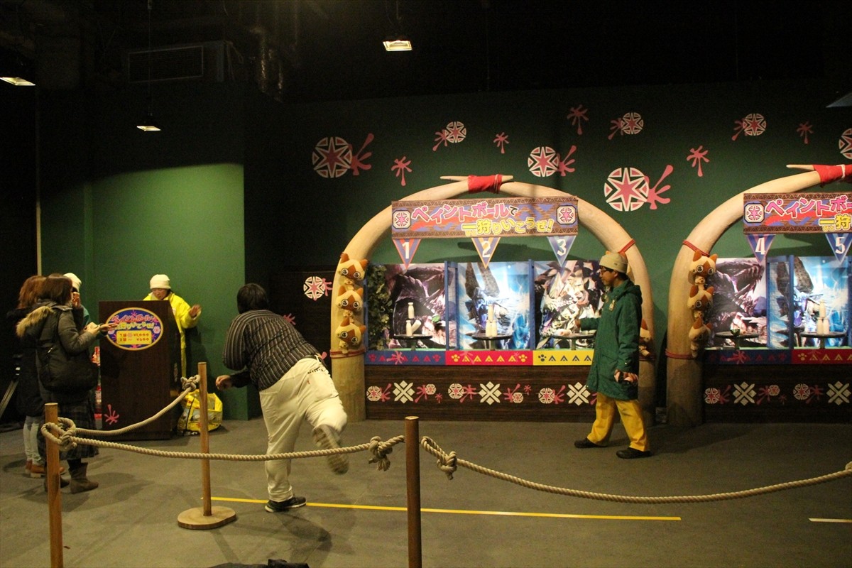 USJ『モンハン』アトラクションに行ってみた　等身大ジンオウガが地響き・雷撃を呼ぶ