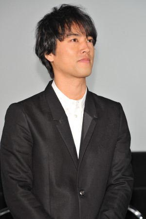 ドラマスペシャル『永遠の0』制作発表記者会見に登場した桐谷健太