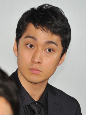 ドラマスペシャル『永遠の0』制作発表記者会見に登場した渡辺大