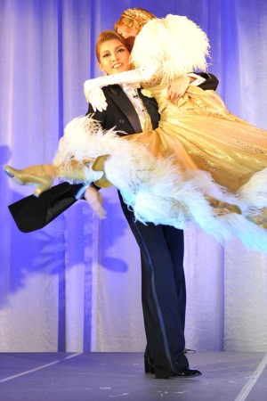 朝夏まなと、実咲凜音、ミュージカル『TOP HAT』制作発表会にて