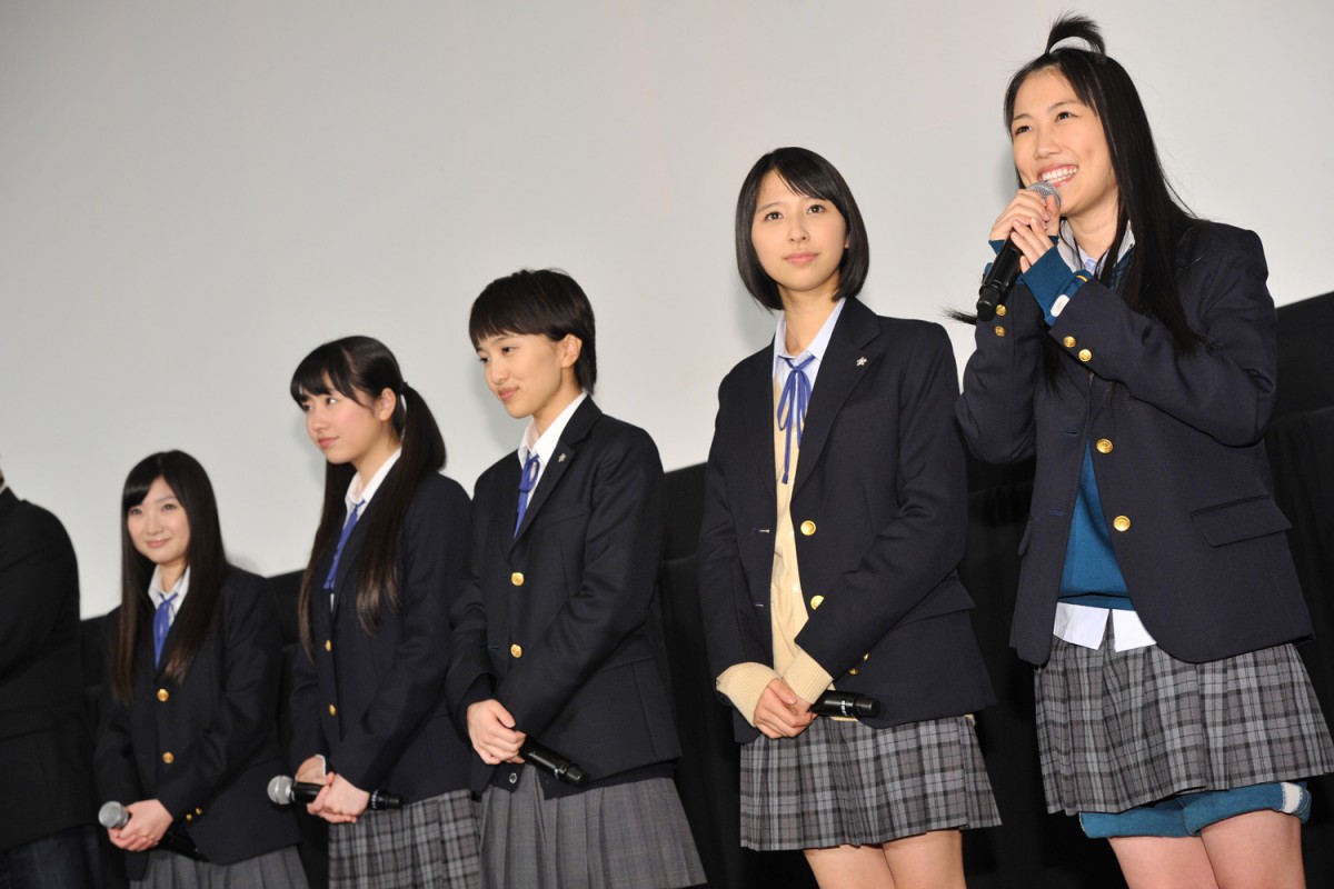 ももクロ映画の舞台挨拶、マー君がサプライズゲストで登場！