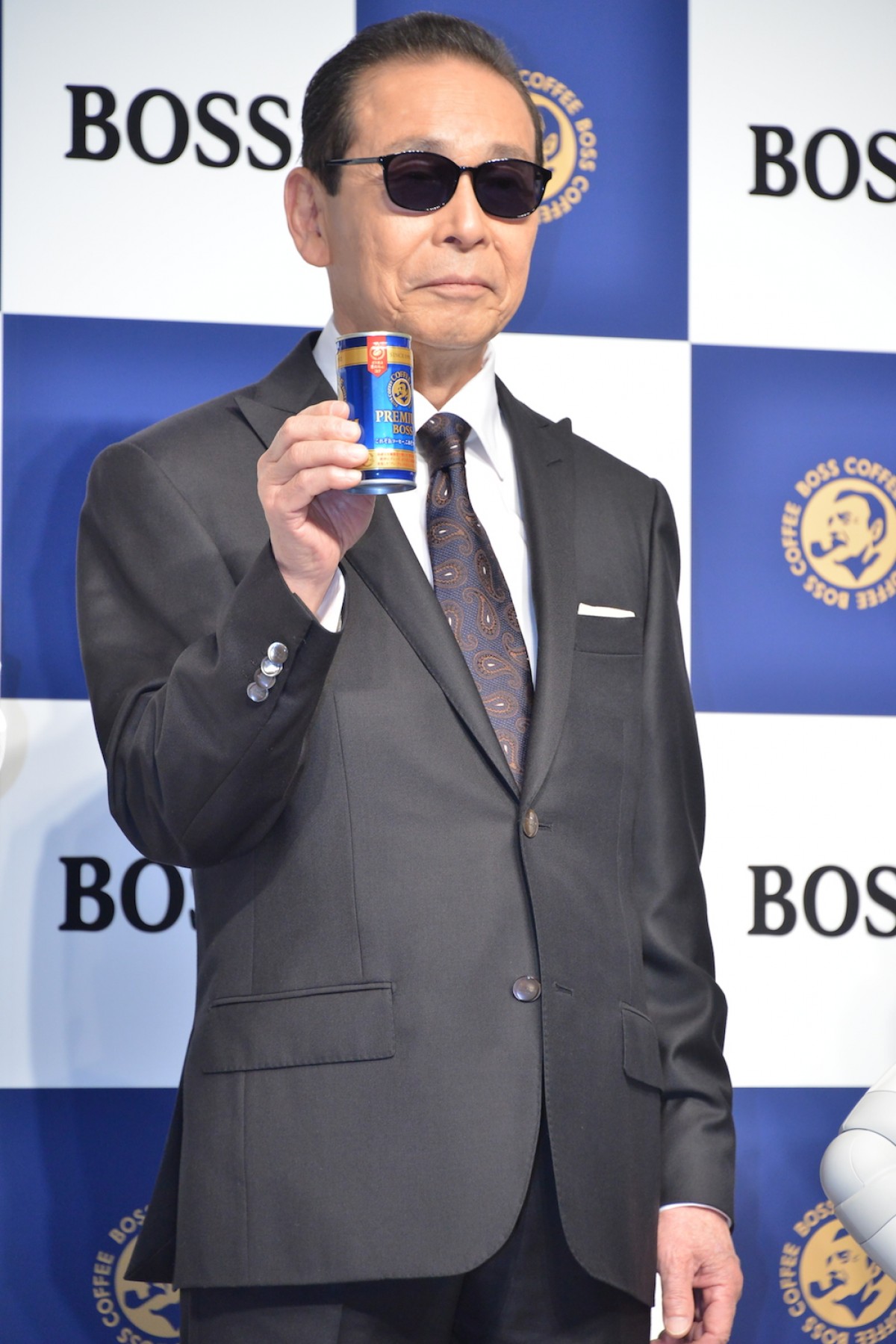 タモリ、高橋真麻＆ペッパー巻き込み「コンドルの着地」を レクチャー