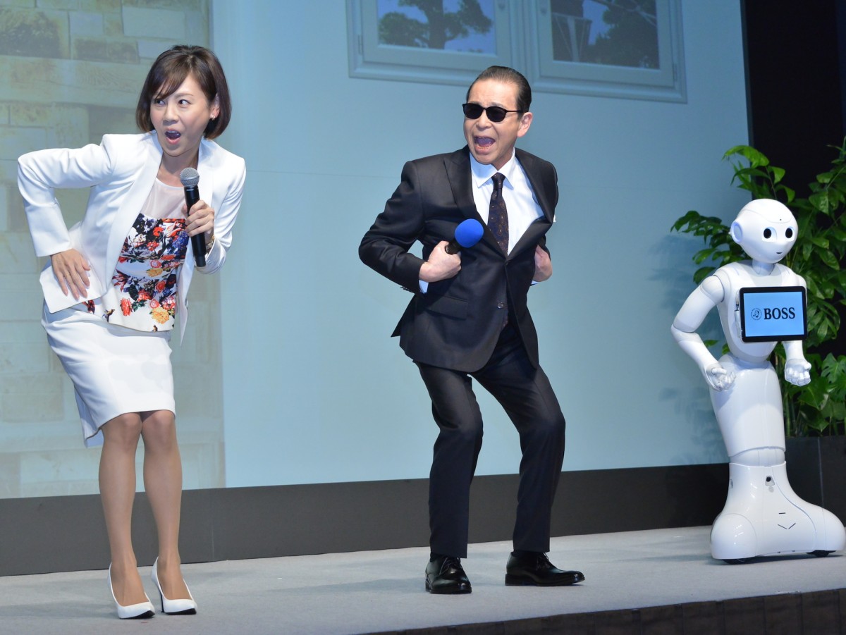高橋真麻、 タモリ、Pepper、サントリーコーヒー BOSS 新キャンペーン・新CM発表会にて